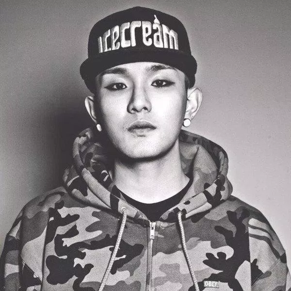 BUMZU nhà sản xuất hot nhất K-Pop năm 2021. (Nguồn: Internet)