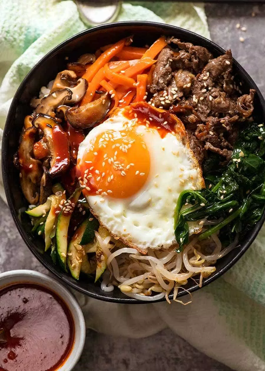 Món cơm "quốc dân" bimbimbap của Hàn Quốc có lẽ không quá xa lạ với nhiều người. (Nguồn: Internet)