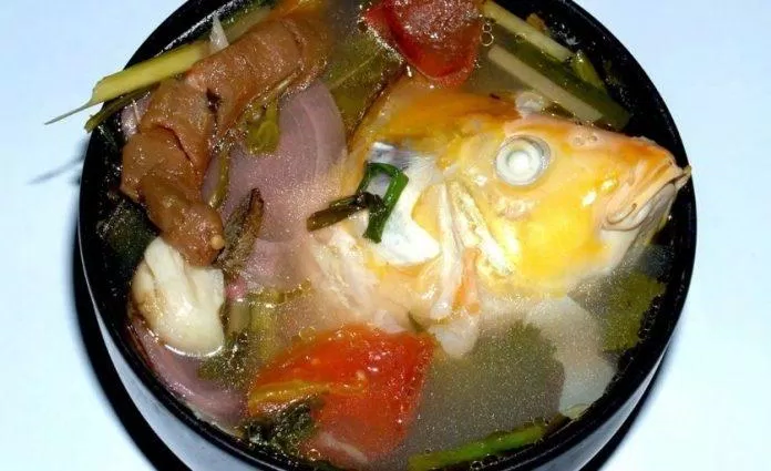 Samlor machu trey - Canh chua nấu với cá (Nguồn: Internet)
