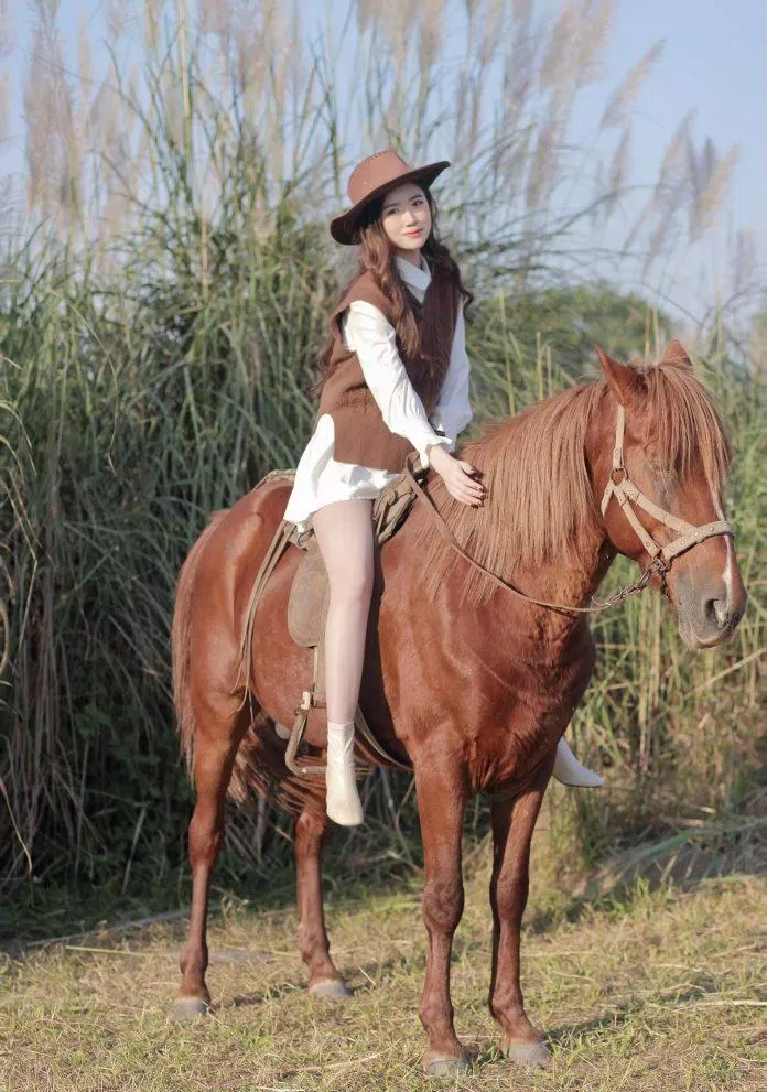 Ở đây còn có dịch vụ cưỡi ngựa vô cùng thú vị - Ảnh: Nguyễn Lan Nhi