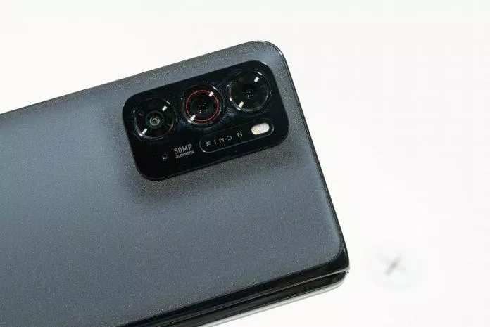 Cụm 3 camera sau của OPPO Find N (Nguồn: Internet) Cụm 3 camera sau của OPPO Find N (Nguồn: Internet)