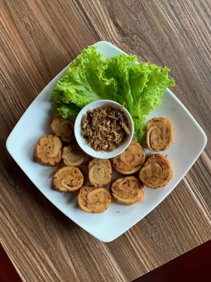 Chả chay tại nhà hàng. (Ảnh: Fanpage Ẩm thực chay Tạ Ơn) Chả chay tại nhà hàng. (Ảnh: Fanpage Ẩm thực chay Tạ Ơn)