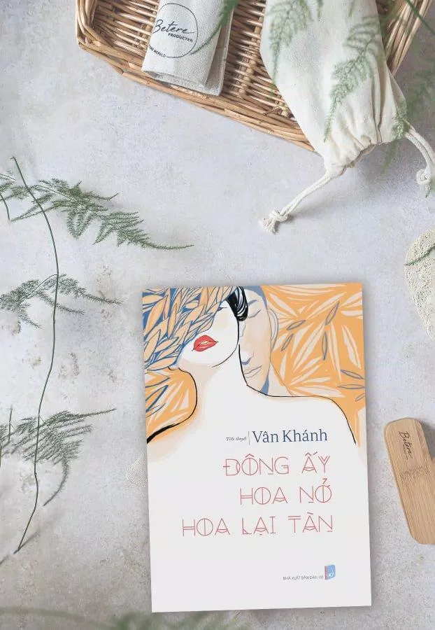 "Đông ấy hoa nở hoa lại tàn" là một cuốn sách thú vị về thương trường (Nguồn ảnh: Chill Radio).