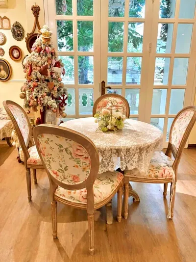 Tổng hợp 5 quán cafe trang trí Giáng sinh đẹp rụng tim tại Hà Nội decor đẹp Giáng sinh Hà Nội Noel 2021 quán cafe tiệm trà bánh trang trí trang trí noel