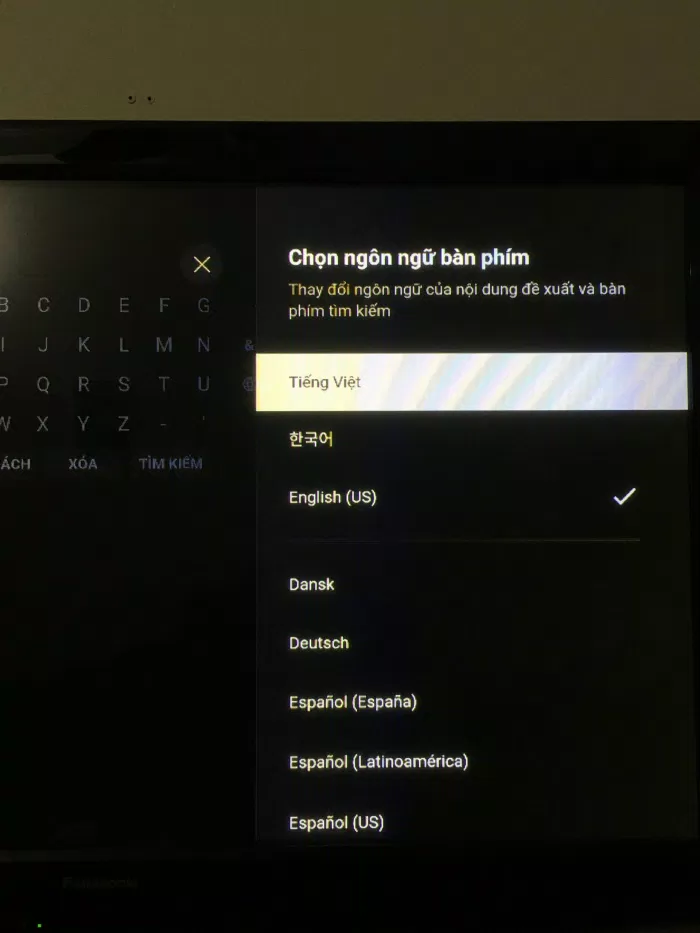 Bên cạnh việc cải thiện tốc độ nhập liệu, ứng dụng YouTube trên FX6 cũng hỗ trợ nhiều ngôn ngữ khác ngoài tiếng Anh hay tiếng Việt (Ảnh: BlogAnChoi) Bên cạnh việc cải thiện tốc độ nhập liệu, ứng dụng YouTube trên FX6 cũng hỗ trợ nhiều ngôn ngữ khác ngoài tiếng Anh hay tiếng Việt (Ảnh: BlogAnChoi)