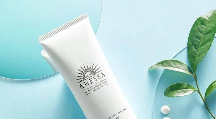 Kem chống nắng Anessa Whitening Sunscreen Gel có chứa Tranexamic Acid có tác dụng dưỡng trắng da và bảo vệ da khỏi tia UV (Nguồn: internet)