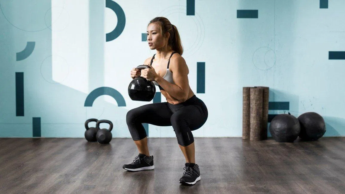 Các bài tập Isolation (Ảnh: Internet). Các bài tập Isolation (Ảnh: Internet).