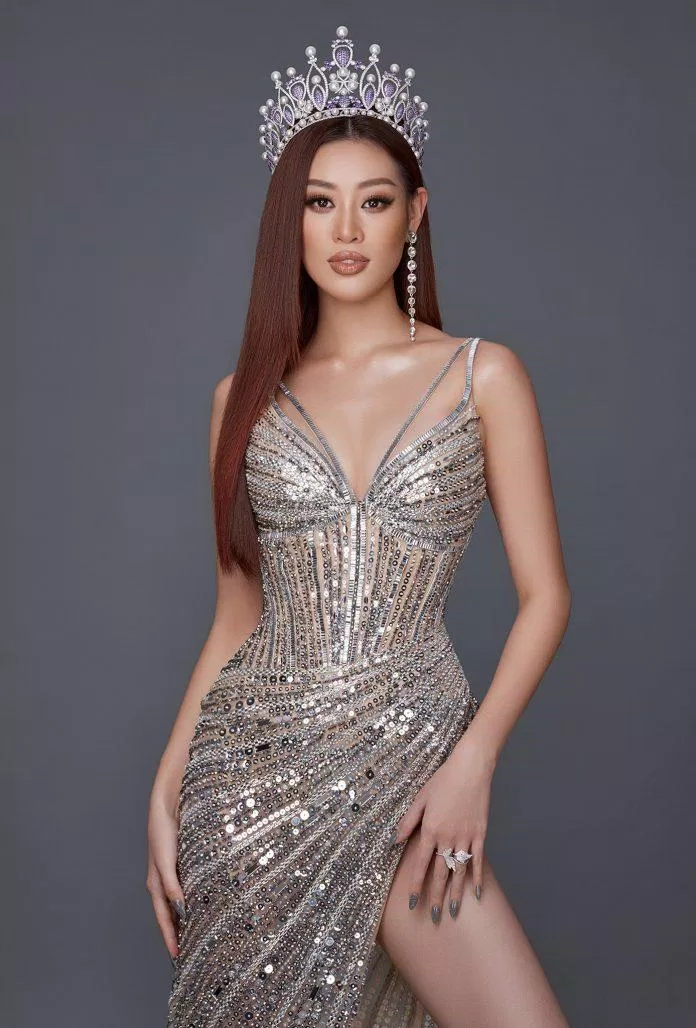 Trong nhiệm kỳ Hoa hậu Hoàn vũ Việt Nam, Khánh Vân được biết đến với vẻ đẹp dịu dàng, thân thiện và tham gia nhiều hoạt động bảo vệ quyền lợi của nạn nhân bạo lực học đường (Nguồn: Internet).