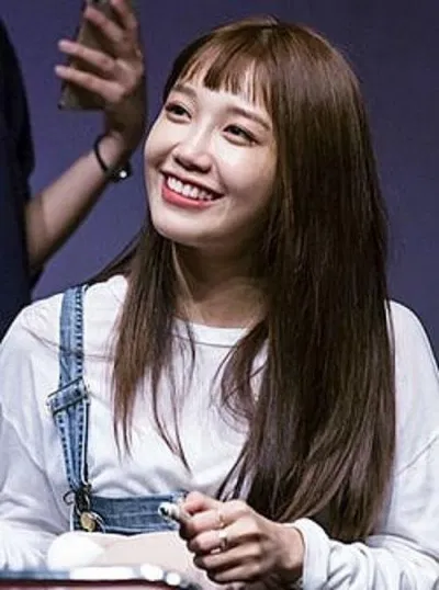 Jung Eunji (A PINK) người nổi tiếng bước sang tuổi 30 vào năm 2022. (Nguồn: Internet)