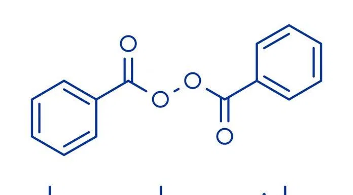 Benzoyl peroxide là hoạt chất trị mụn mạnh