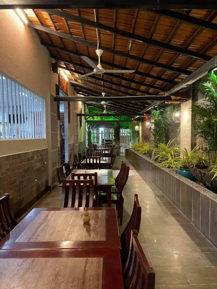 Không gian nhà hàng Ẩm thực chay Tạ Ơn. (Ảnh: Fanpgae Ẩm thực chay Tạ Ơn.) Không gian nhà hàng Ẩm thực chay Tạ Ơn. (Ảnh: Fanpgae Ẩm thực chay Tạ Ơn.)