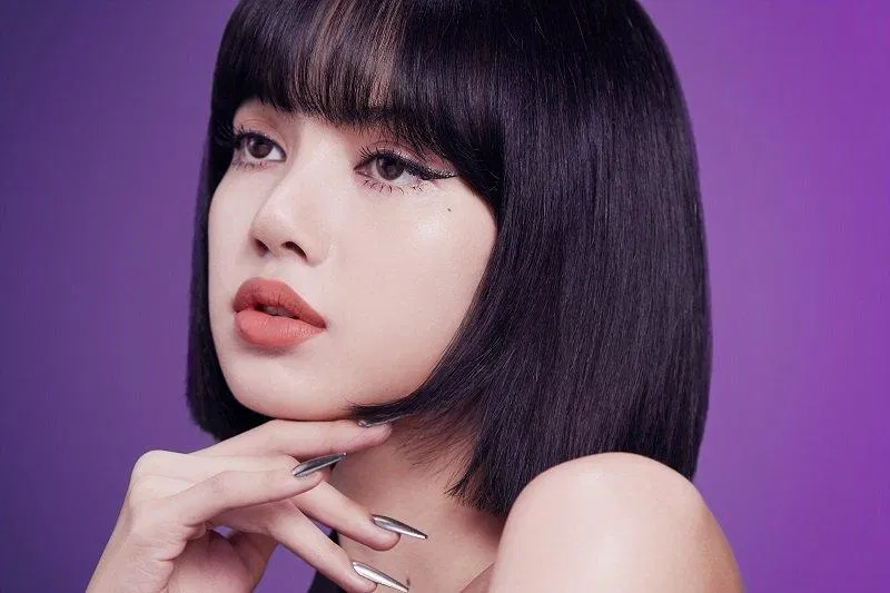 Lisa x MAC Cosmetics (Ảnh: Internet).