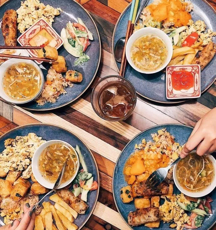 Một bữa ăn tại Veggie Castle (Ảnh: Internet)