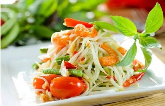 Nộm đu đủ tôm khô (nguồn: internet)