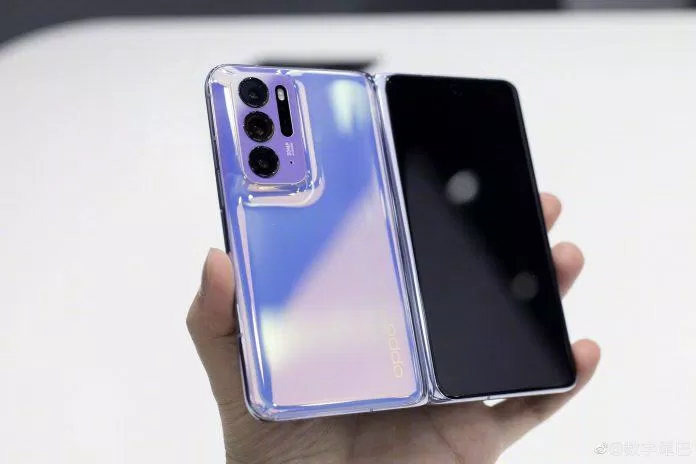 OPPO Find N trình làng với mức khá khởi điểm khá cạnh tranh (Nguồn: Internet) OPPO Find N trình làng với mức khá khởi điểm khá cạnh tranh (Nguồn: Internet)