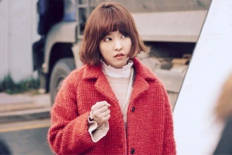 Tạo hình cực ngầu của Park Bo Young trong bộ phim Strong Woman Do Bong Soon. (Nguồn: Internet)