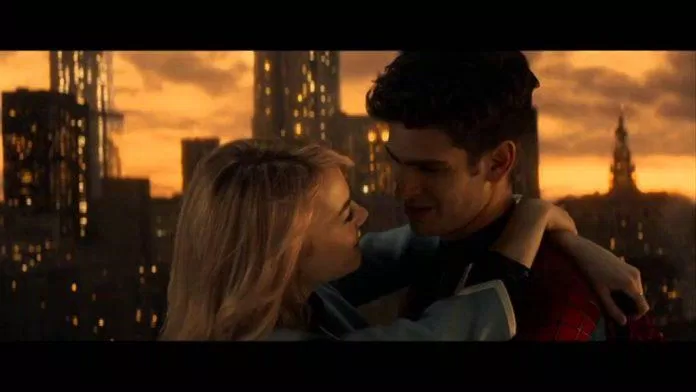 Chemistry giữa Andrew Garfield và Emma Stone quả thực là 1 điểm sáng của bộ phim này (Ảnh: Internet)