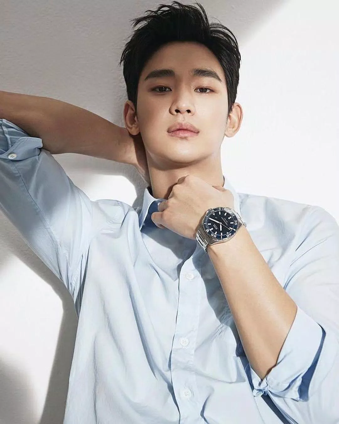 Thông tin cá nhân Kim Soo Hyun (Ảnh: Internet)