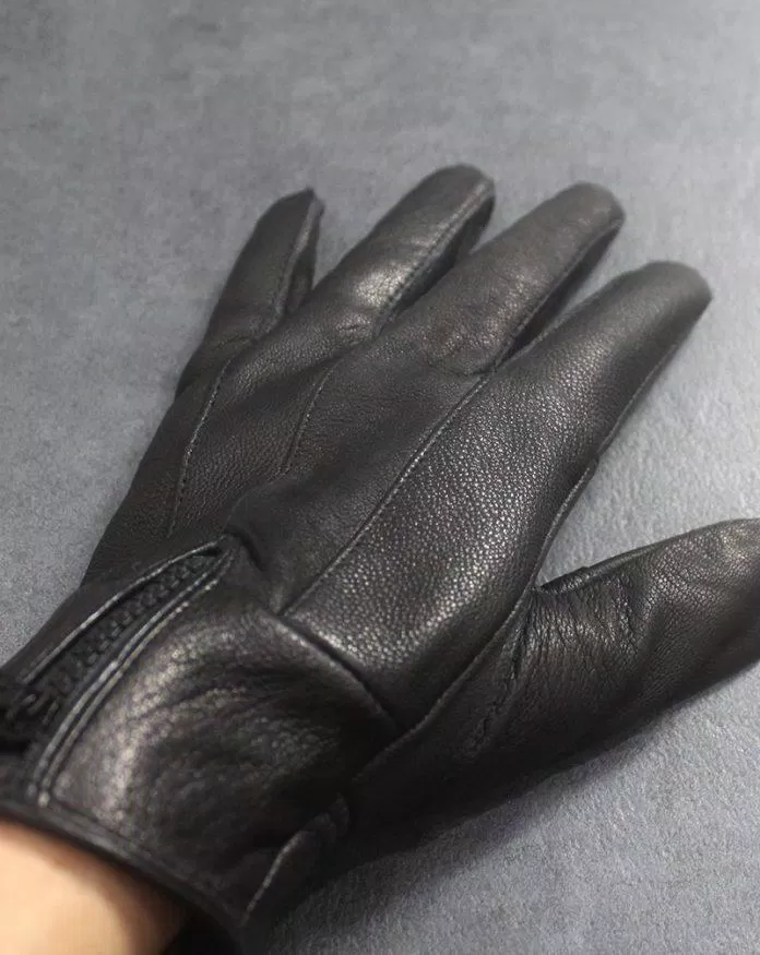 Găng tay (Nguồn: Internet)