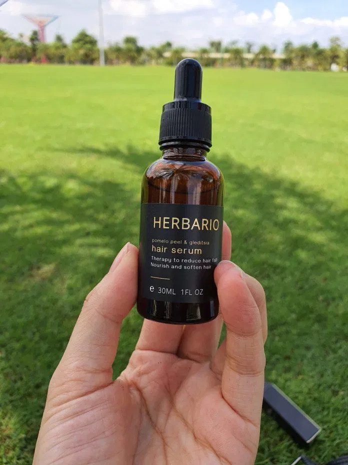 Serum kích thích tóc mọc Herbario tinh chất bồ kết và vỏ bưởi (Ảnh: BlogAnChoi)