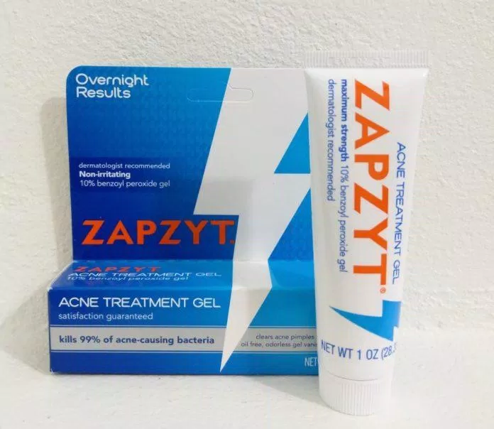 Kem trị mụn Zapzyt Acne Gel 10% Benzoyl Peroxide giúp điều trị mụn sưng viêm (Ảnh: Internet).