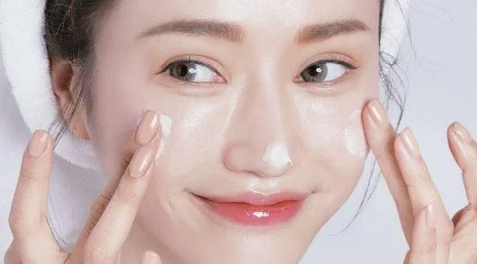 Dưỡng ẩm da vào mùa lạnh (Nguồn: Internet).