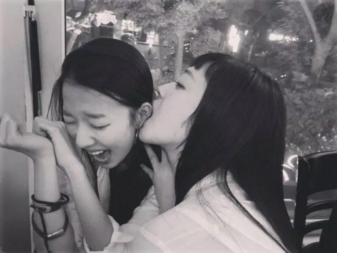 Bức ảnh đen trắng mà Seon Ah đăng trên Instagram - Ảnh: Internet