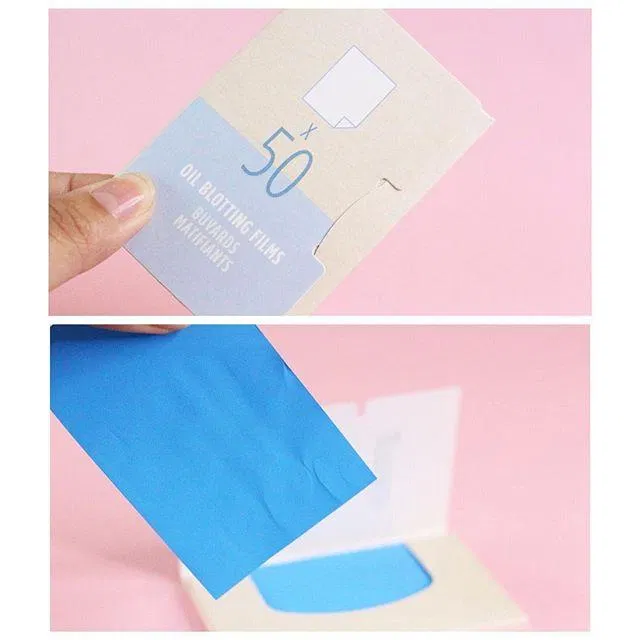 Giấy thấm dầu The Face Shop Oil Blotting Films mềm mịn như nhung (Nguồn: Internet)