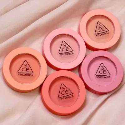 Những chiếc hộp tròn tròn xinh xinh của Phấn má hồng 3CE Face Blush (Nguồn: Internet)