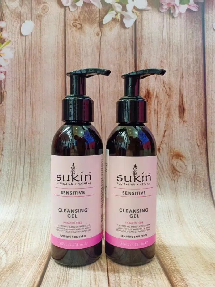 Sữa rửa mặt Sukin Sensitive Cleansing Lotion với chiết xuất thiên nhiên đến từ Úc (Nguồn: Internet) Sữa rửa mặt Sukin Sensitive Cleansing Lotion với chiết xuất thiên nhiên đến từ Úc (Nguồn: Internet)