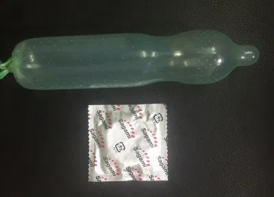 Minh họa bao cao su gai Sagami Super Dot 0.09 khi sử dụng (Ảnh: Internet). Minh họa bao cao su gai Sagami Super Dot 0.09 khi sử dụng (Ảnh: Internet).