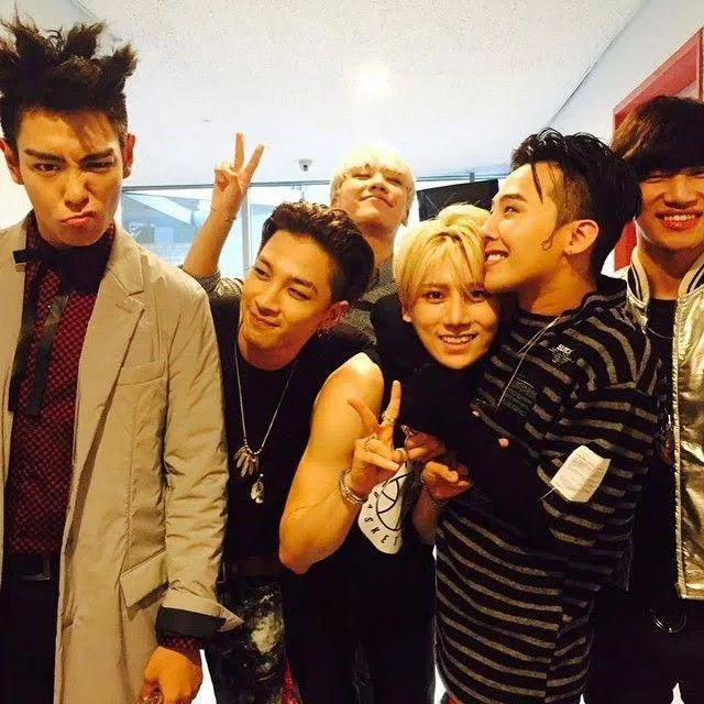 Big Bang cùng Hyunseung (Ảnh: Internet)