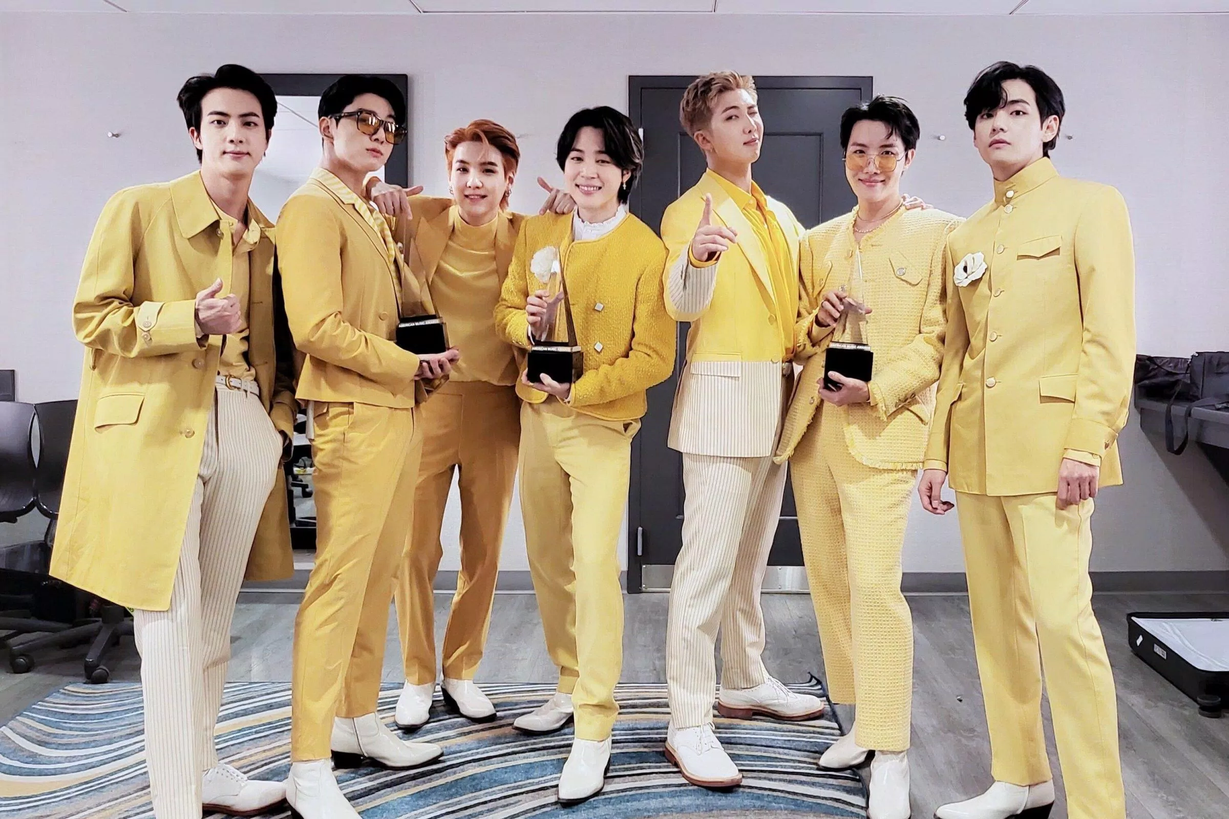 BTS mới là nhóm nhạc dẫn đầu các thành tích của K-pop cho đến hiện tại (Nguồn: Internet) BTS mới là nhóm nhạc dẫn đầu các thành tích của K-pop cho đến hiện tại (Nguồn: Internet)