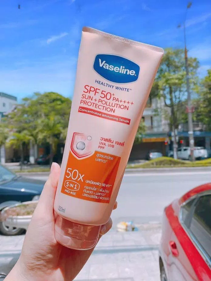 Serum chống nắng cơ thể bảo vệ da VASELINE Healthy Bright SPF50+ PA++++ Sun + Pollution Protection Concentrated Brightening Serum