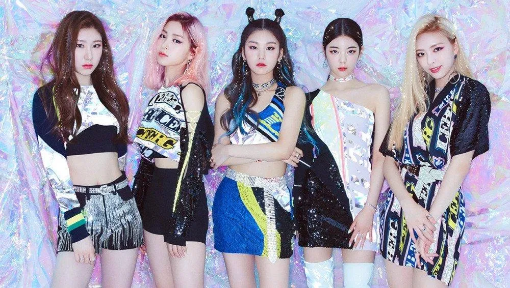 ITZY nhóm nhạc K-Pop thế hệ thứ tư nổi tiếng nhất theo Twitter. (Nguồn: Internet)
