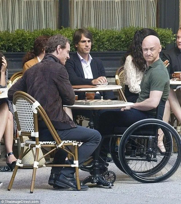 Bộ đôi Michale Fassbender (trái) và Charles Xvier (phải) chính là 2 ngôi sao sáng của bộ phim (Ảnh: Internet)