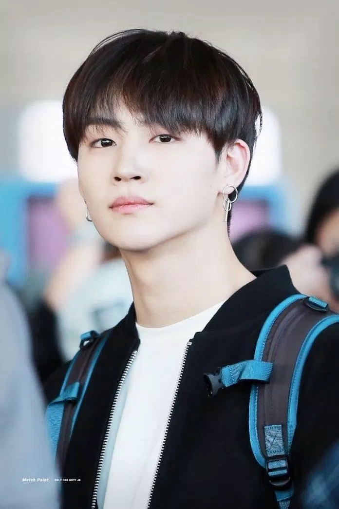 Jay B (GOT7) thần tượng K-Pop đã chứng minh họ tài năng và thông minh khi học Đại học. (Nguồn: Internet)