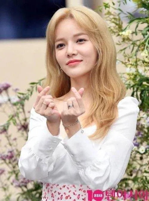 Jimin (Cựu thành viên AOA) thần tượng K-Pop đáng kinh ngạc có chung tên "Jimin". (Nguồn: Internet)