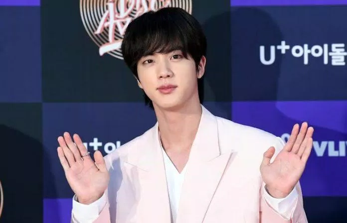 Jin (BTS) sao nam phải nhập ngũ bắt buộc vào năm 2022. (Nguồn: Internet)