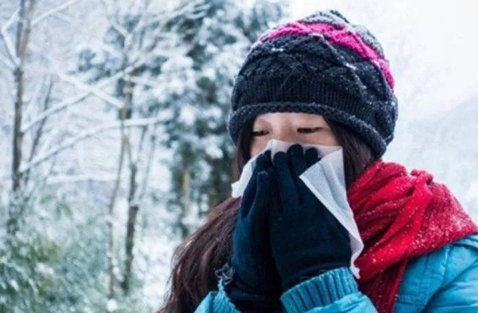 Độ ẩm trong không khí thay đổi dẫn đến nhiều biến chứng tiêu cực cho sức khỏe.  (Hình: Internet)