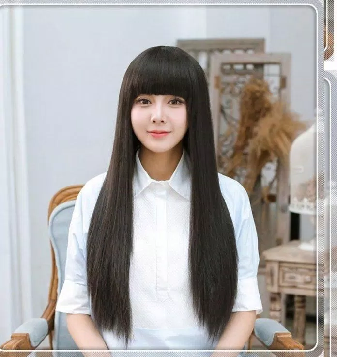 Kiểu tóc giả nữ dài thẳng tự nhiên (ảnh: internet)