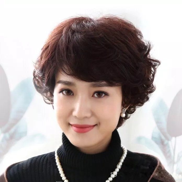 Kiểu tóc giả nữ đẹp cho tuổi trung niên (ảnh: internet)