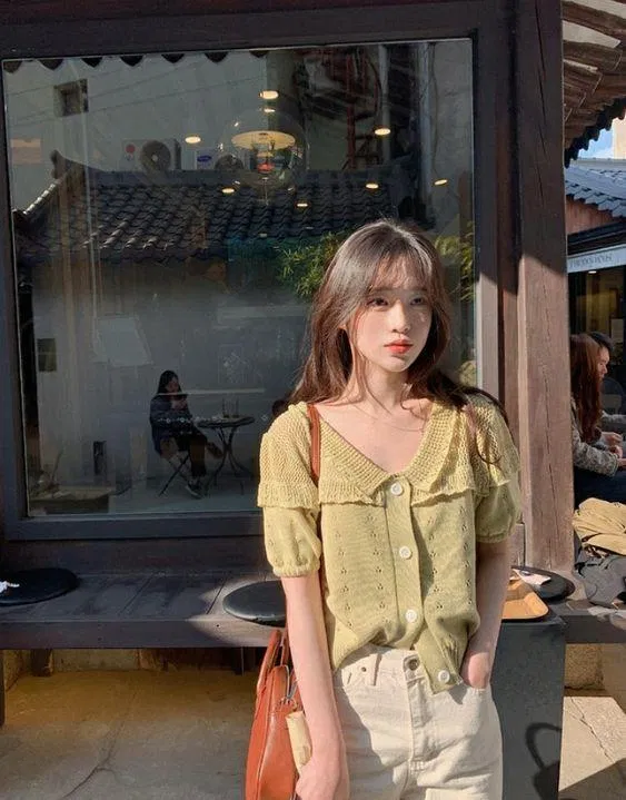 Tóc màu nâu lạnh khi ở ngoài nắng (ảnh: internet) Tóc màu nâu lạnh khi ở ngoài nắng (ảnh: internet)