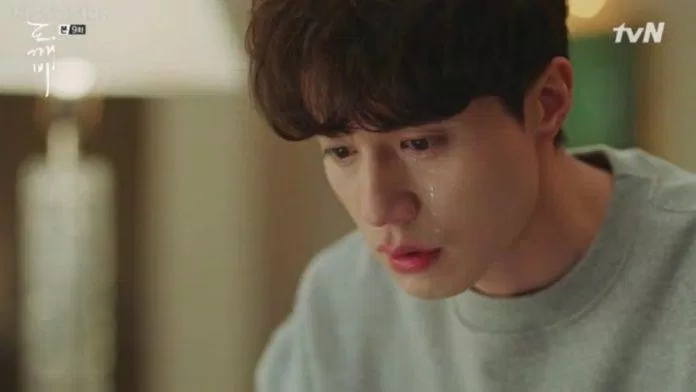 Lee Dong Wook diễn viên K-Drama sở hữu "nước mắt kim cương". (Nguồn: Internet)