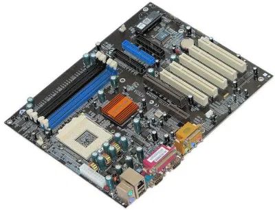 Mainboard là trái tim của máy tính (Ảnh: Internet). Mainboard là trái tim của máy tính (Ảnh: Internet).