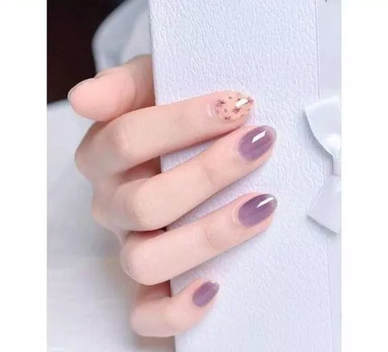 Mẫu nail tím nhẹ nhàng cực xinh (ảnh: internet)