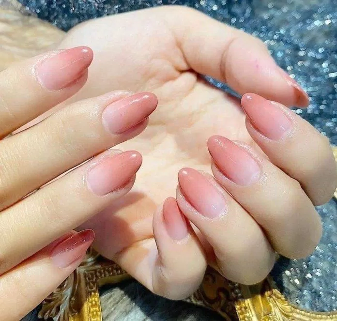 Mẫu nail Tết 2023 đơn giản, thanh lịch