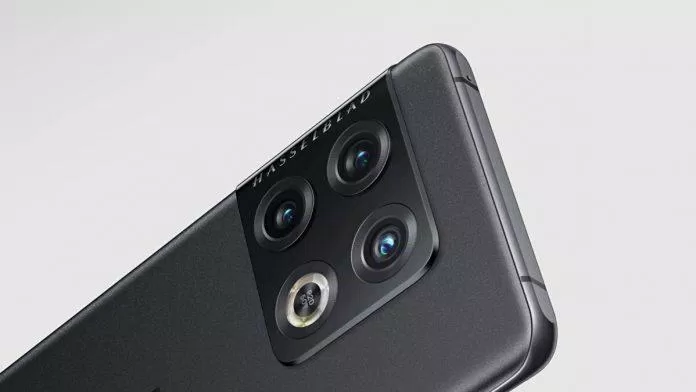 Cụm camera mặt sau của OnePlus 10 Pro (Ảnh: Internet). Cụm camera mặt sau của OnePlus 10 Pro (Ảnh: Internet).