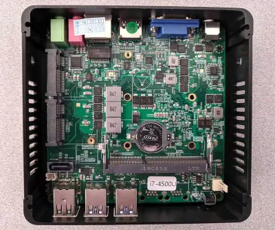 Rất khó tháo linh kiện của PC mini (Ảnh: Internet). Rất khó tháo linh kiện của PC mini (Ảnh: Internet).