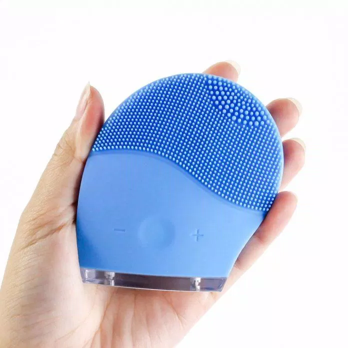 máy rửa mặt Halio